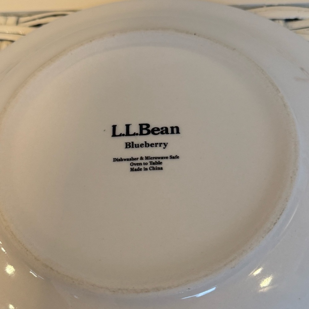 Blueberry Pattern Ceramic Salad Plate - Blue - Picture 3 of 5
